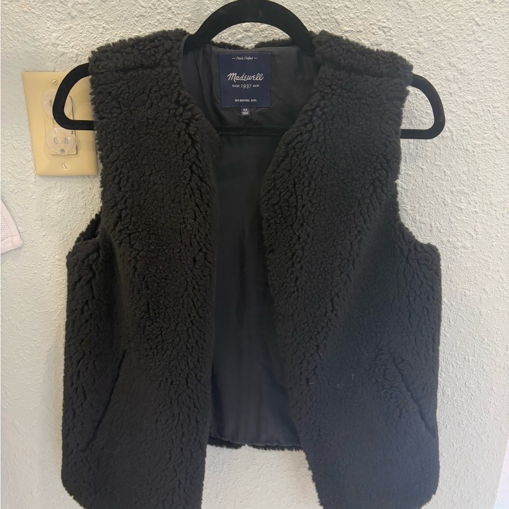 Madewell Black Sherpa Vest